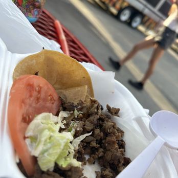 Lathrop Food Plaza - Carne Asada Taco $2 - Food Trucks Near Me - Lathrop, California Lathrop Food Plaza - Carne Asada Taco $2 - Food Trucks Near Me - Lathrop, California