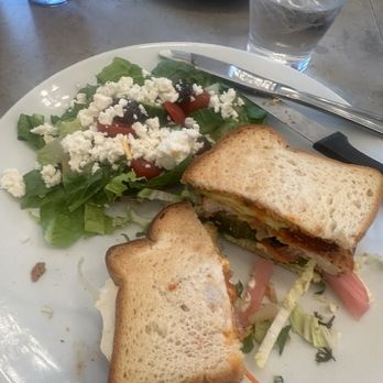 KISS Cafe - Southern Charm gf fried chicken sandwich with Greek salad - Breakfast & Brunch Near Me - Johns Island, South Carolina KISS Cafe - Southern Charm gf fried chicken sandwich with Greek salad - Breakfast & Brunch Near Me - Johns Island, South Carolina