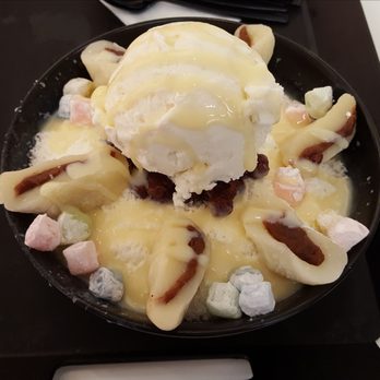 Cafe Moment - Redbean snowflake (Yum, yum!) - Desserts Near Me - Chantilly, Virginia Cafe Moment - Redbean snowflake (Yum, yum!) - Desserts Near Me - Chantilly, Virginia
