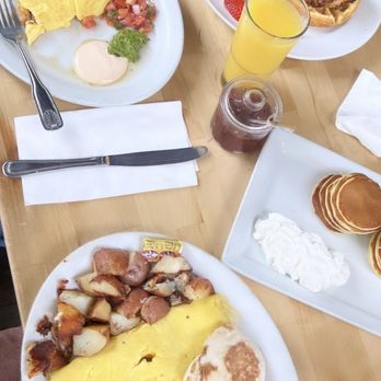 Lama Beans Cafe - New American Near Me - Berkeley, California
