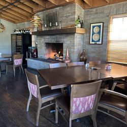 Arroyo Grille - Dining area