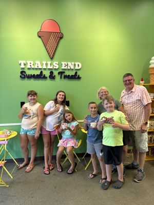 Trails End Ice Cream Shop - Intervale Scenic Vista by null
