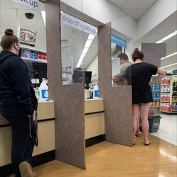 Walgreens - People waiting