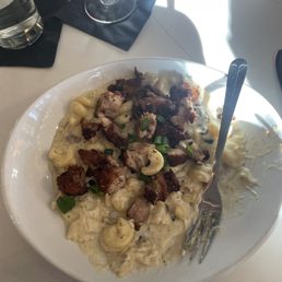 Fries chicken Mac and cheese