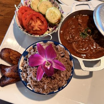 Havana13 Restaurant & Bar - Traditional Cuban with ropa vieja and congris - you also get that Dominican salad. - Dominican Near Me - Onley, Virginia