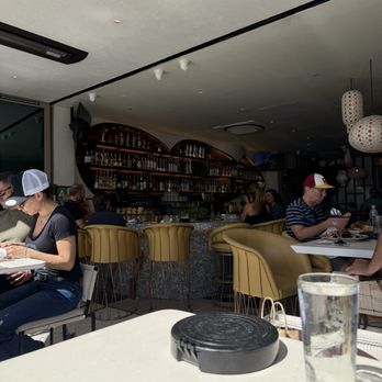 Esperanza Cocina de la Playa - Inside/front of store - Seafood Near Me - Manhattan Beach, California