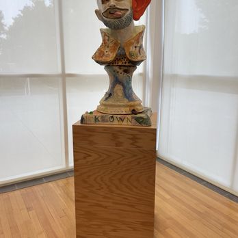 Des Moines Art Center - Museums Near Me - Des Moines, Iowa