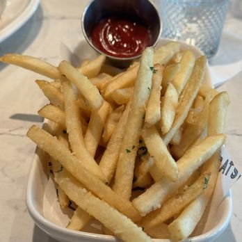 GATSBY - French fries - Cocktail Bars Near Me - Washington, DC, District of Columbia GATSBY - French fries - Cocktail Bars Near Me - Washington, DC, District of Columbia