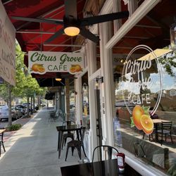 Entrance and front of restaurant