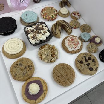 Crumbl - Aina Haina - Cookies of the week - Bakeries Near Me - Honolulu, Hawaii