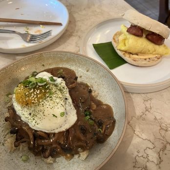 The Duchess - Steak loco moco and breakfast buttie - Wine Bars Near Me - Baltimore, Maryland