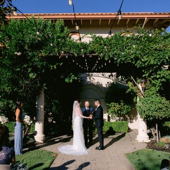 Casa Real at Ruby Hill Winery - Wedding altar - Venues & Event Spaces Near Me - Pleasanton, California Casa Real at Ruby Hill Winery - Wedding altar - Venues & Event Spaces Near Me - Pleasanton, California