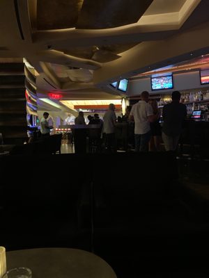 B Bar by null