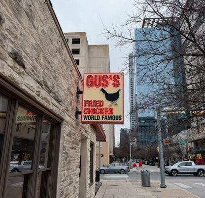 Gus’s World Famous Fried Chicken by null
