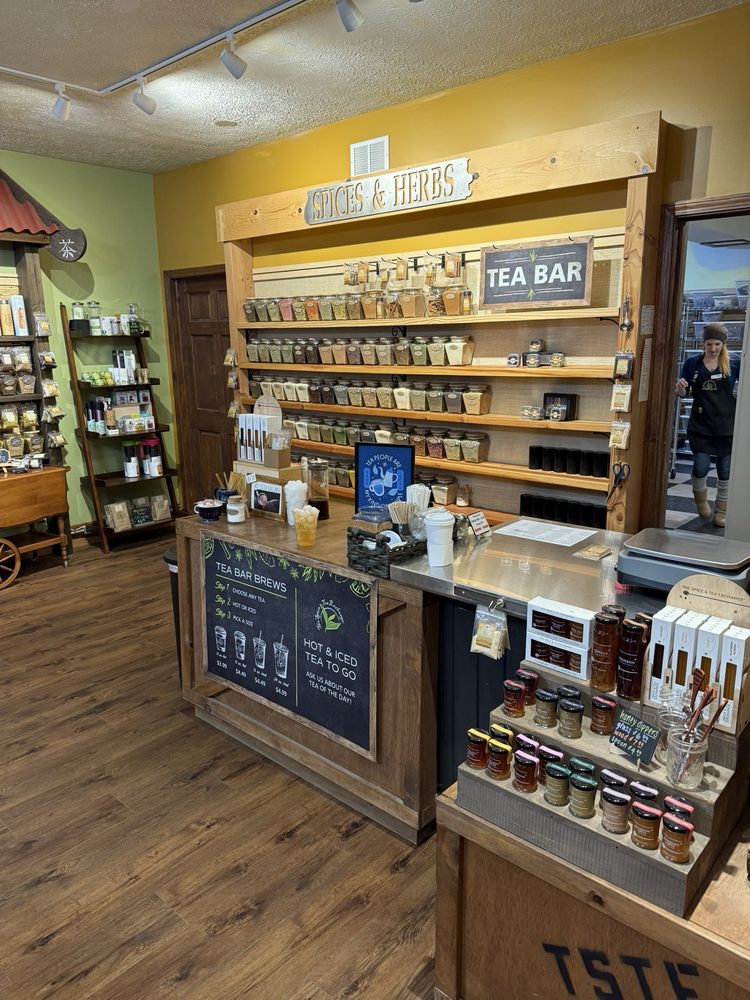 The Spice & Tea Exchange Logo