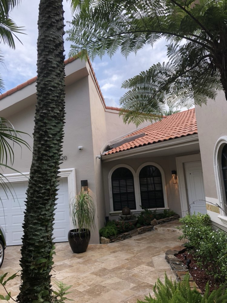 Slide of Gator Roofing & Construction