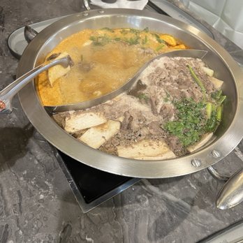 Liuyishou Hot Pot 刘一手火锅 - Tom yum and Japanese sukiyaki - Hot Pot Near Me - Houston, Texas Liuyishou Hot Pot 刘一手火锅 - Tom yum and Japanese sukiyaki - Hot Pot Near Me - Houston, Texas