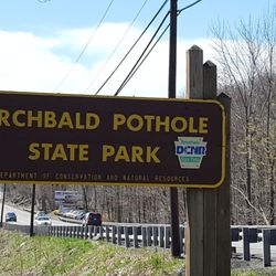Archbald Pothole State Park - Roadsign