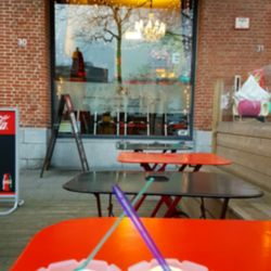 The Ice Shop bagels & burgers