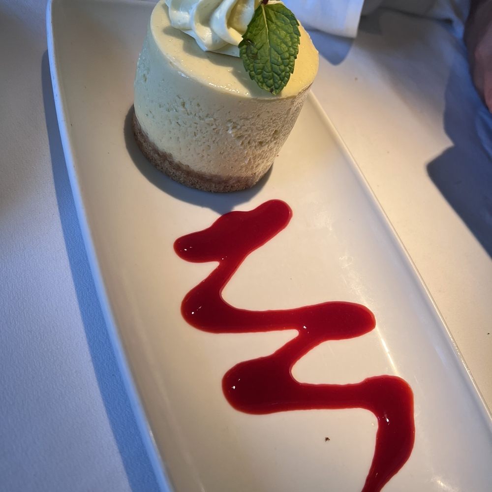 Café Pacific - Key lime pie - Seafood Near Me - Dallas, Texas