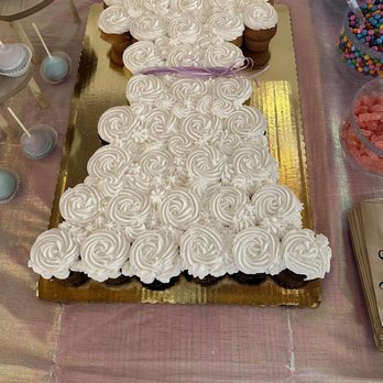 Allegretti's Bakery - Cupcake wedding dress - Bakeries Near Me - Norridge, Illinois