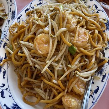 Town Sent Seafood Restaurant - Shrimp Chow Mein - Seafood Near Me - Covina, California