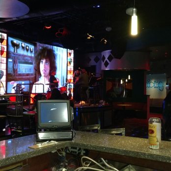 Picks Bar - Sports Bars Near Me - San Antonio, Texas