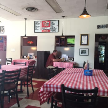 Quatman Cafe - Side bar - Burgers Near Me - Mason, Ohio