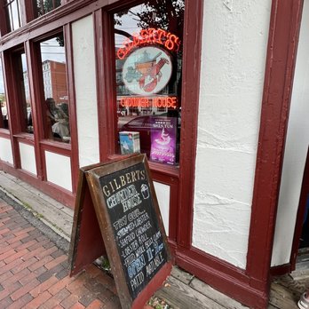 Gilbert's Chowder House - Seafood Near Me - Portland, Maine