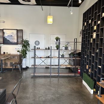 Ye Stage & Tea - Inside - Tea Rooms Near Me - Los Angeles, California Ye Stage & Tea - Inside - Tea Rooms Near Me - Los Angeles, California