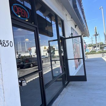 Grill Khan - Barbeque Near Me - Hawthorne, California Grill Khan - Barbeque Near Me - Hawthorne, California