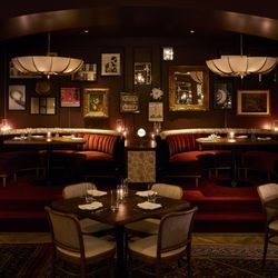 Venteux Brasserie, Cafe & Oyster Bar - Interior, main dining room of Venteux