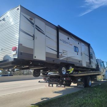 Legendary Towing - Roadside Assistance Near Me - Austin, Texas Legendary Towing - Roadside Assistance Near Me - Austin, Texas