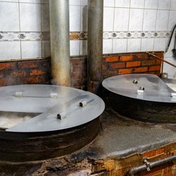 Gahwa Korean Restaurant - Vats of bubbling bone broth (suhl lung tang)