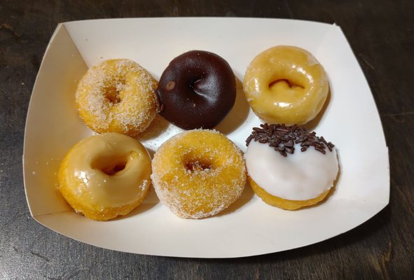 The Mini Donut Company by null