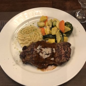 Mercury Chophouse - 10 oz NY strip (cooked medium) with vegetable medley and mousseline potatoes - Steakhouses Near Me - Arlington, Texas