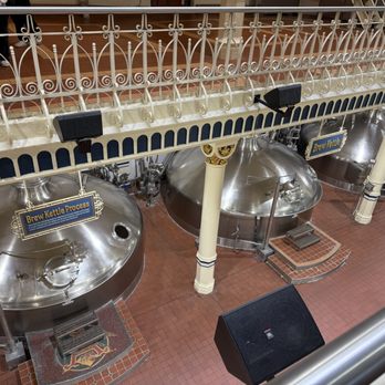 Budweiser Brewery Experience - Beer Tours Near Me - Saint Louis, Missouri