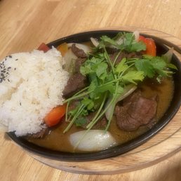 Xôi Bò Lúc Lắc / Shaking Beef on Sticky Rice