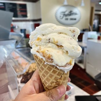 Fenton's Creamery - Ice Cream & Frozen Yogurt Near Me - Vacaville, California Fenton's Creamery - Ice Cream & Frozen Yogurt Near Me - Vacaville, California