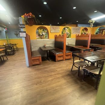 El Charro Grande - Front entry - Mexican Near Me - Dunn, North Carolina