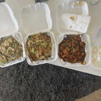 Thai Taste - Chicken fried rice, chicken chow mein, general toas chicken, steamed white rice Thai taste - Thai Near Me - Las Vegas, Nevada Thai Taste - Chicken fried rice, chicken chow mein, general toas chicken, steamed white rice Thai taste - Thai Near Me - Las Vegas, Nevada