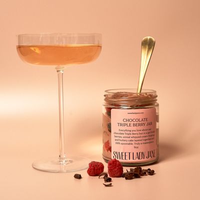 Sweet Lady Jane Melrose by null