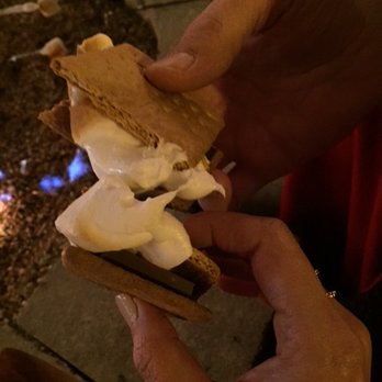 Park & Field - Our s'mores by the firepit! It was so cold that the chocolate wouldn't melt! - New American Near Me - Chicago, Illinois Park & Field - Our s'mores by the firepit! It was so cold that the chocolate wouldn't melt! - New American Near Me - Chicago, Illinois