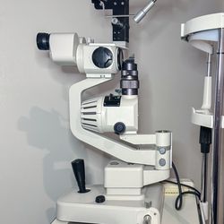 Southwestern Eye Center - Workup room equipment