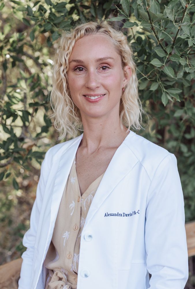 LUX DERMATOLOGY Updated October 2024 2843 Saint Rose Pkwy