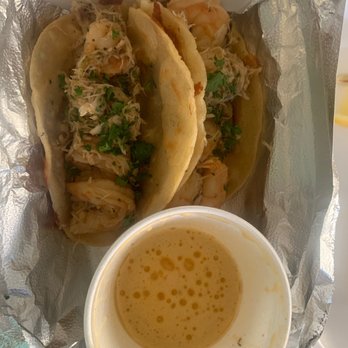 BJ Fine Catering - Crab and shrimp tacos with a fire sauce - Caterers Near Me BJ Fine Catering - Crab and shrimp tacos with a fire sauce - Caterers Near Me