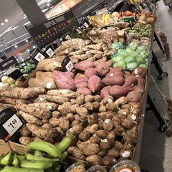 International produce