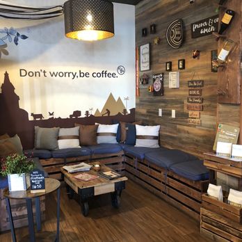 CFS Coffee - Seating area - Breakfast & Brunch Near Me - Orlando, Florida CFS Coffee - Seating area - Breakfast & Brunch Near Me - Orlando, Florida