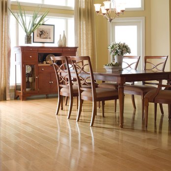 Orlando Carpet & Tile - a dining room with hardwood floors - Carpeting Near Me - Orlando, Florida Orlando Carpet & Tile - a dining room with hardwood floors - Carpeting Near Me - Orlando, Florida