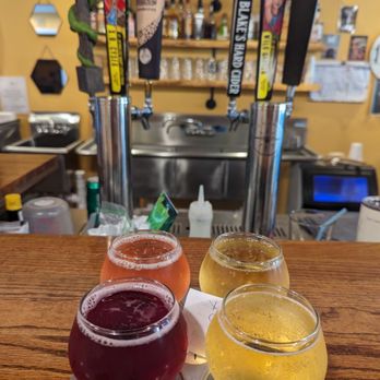 Hive North - Flight - Bars Near Me - Cheboygan, Michigan Hive North - Flight - Bars Near Me - Cheboygan, Michigan